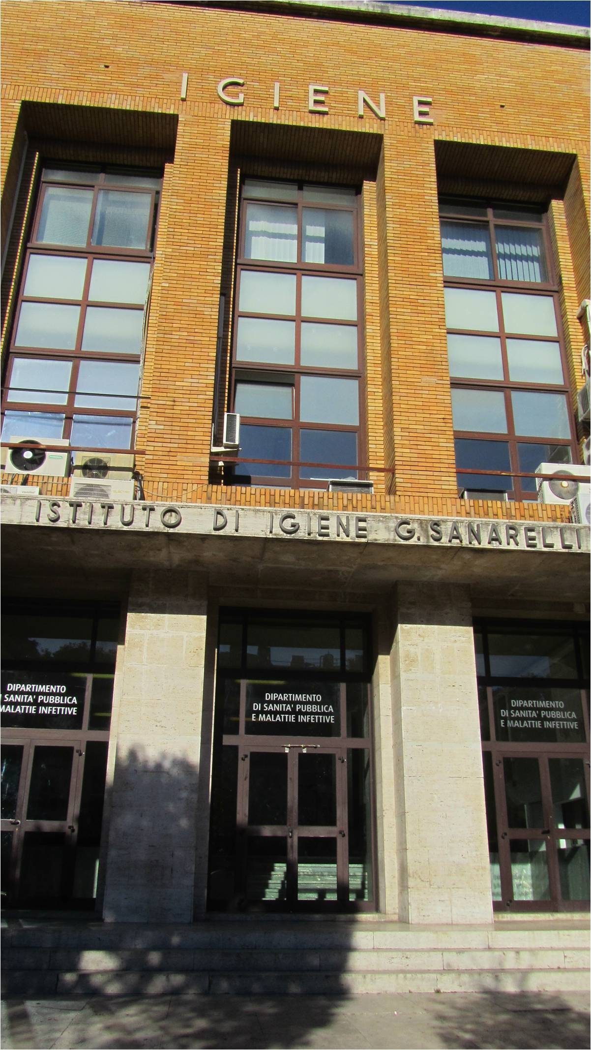 Istituto%20di%20Igiene%20G.%20Sanarelli2.jpg